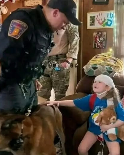 When She Couldn’t Go to PublicSafety Day, the Police Brought It toHer Doorstep — All for a 7-Year-OldGirl Named Elayah…..f