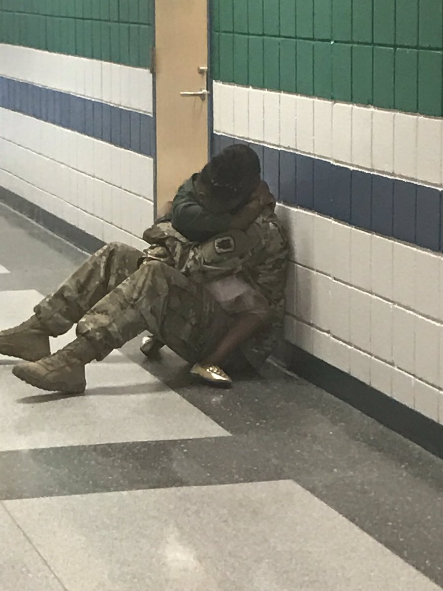 A Soldier’s Gift: A Moment MyDaughter Will Never Forget..j